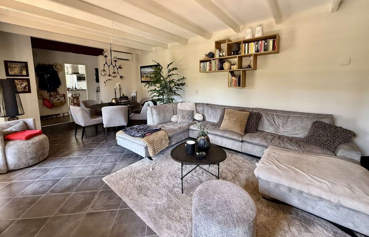 Maison 98 m² à Agde  - photo 9