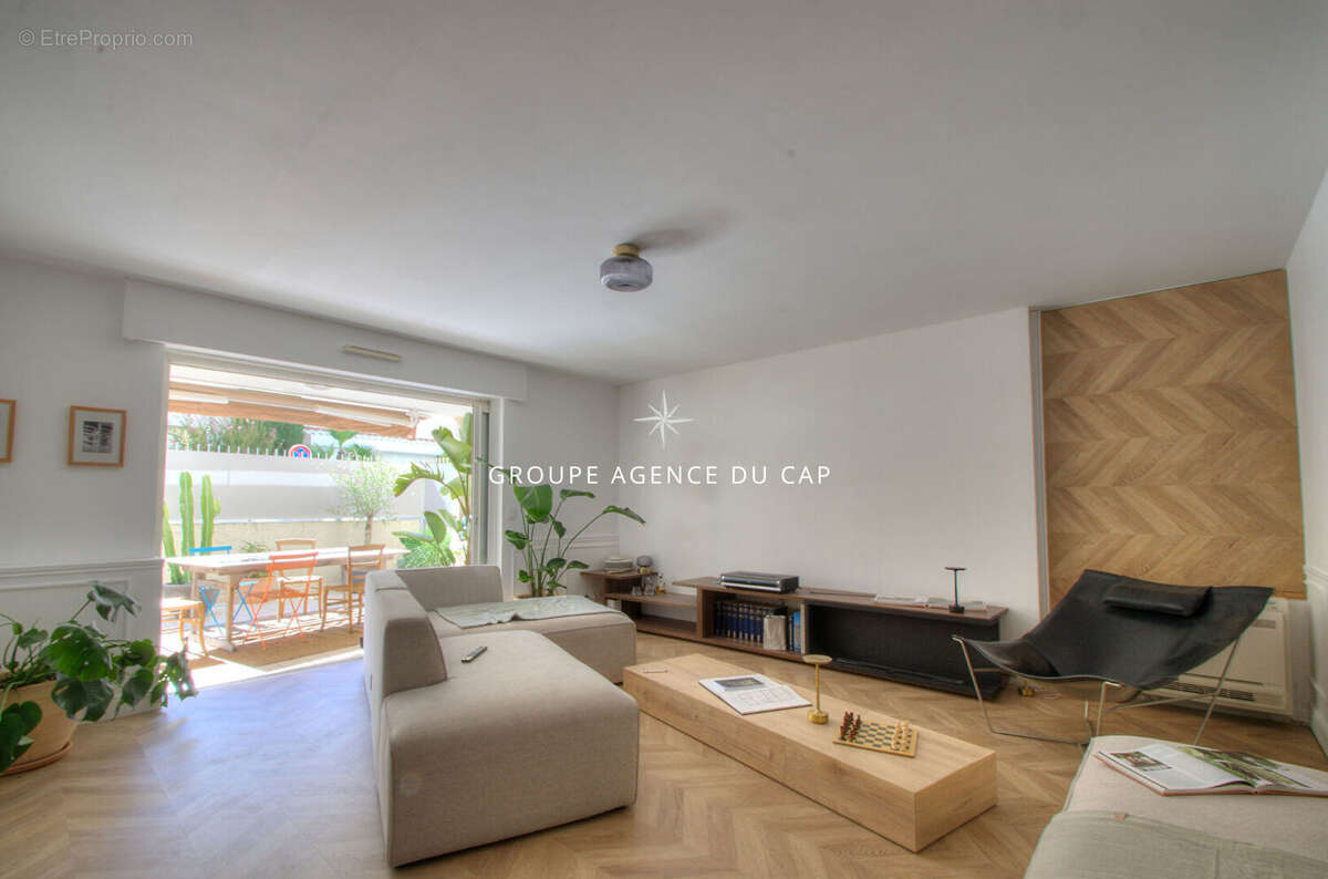 Saint raphael proche centre ville appartement 4 pieces avec garage - photo 11