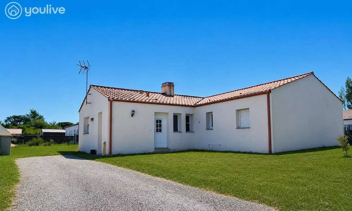 Bois-de-Céné – Coup de cœur ! Plain-pied de 109 m² avec séjour de 51 m², véranda et jardin clos - photo 4