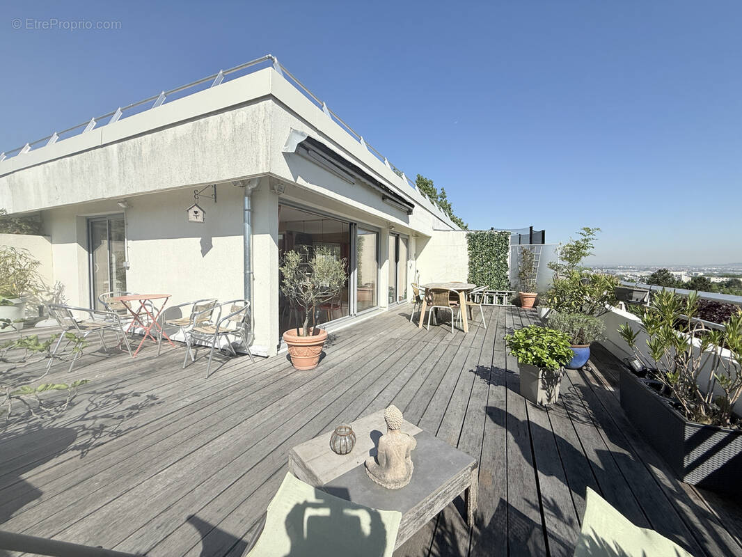 Appartement à RUEIL-MALMAISON