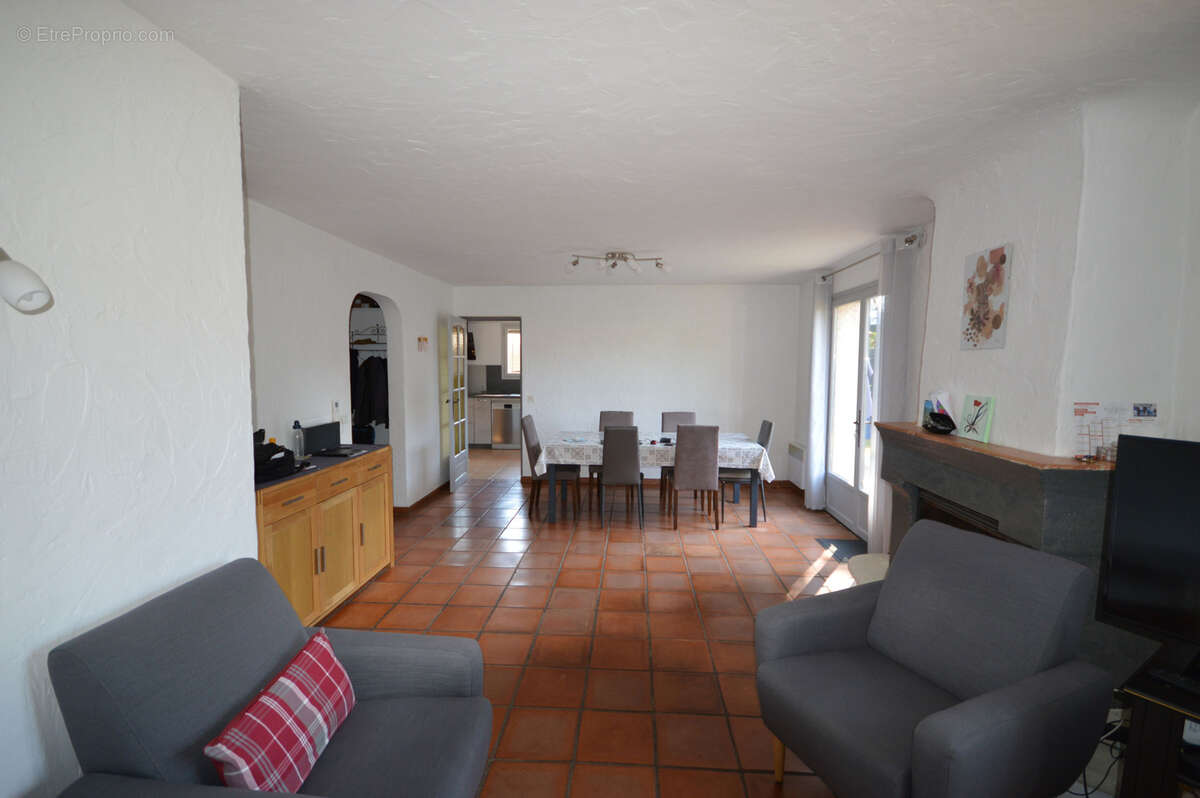 Maison à SAINT-RAPHAEL