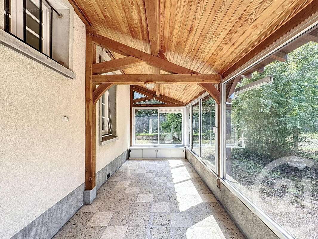 Maison 190 m² à La Ferte-Saint-Aubin  - photo 16