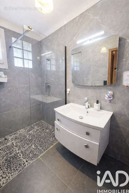 Photo 8 - Maison à LIMEIL-BREVANNES