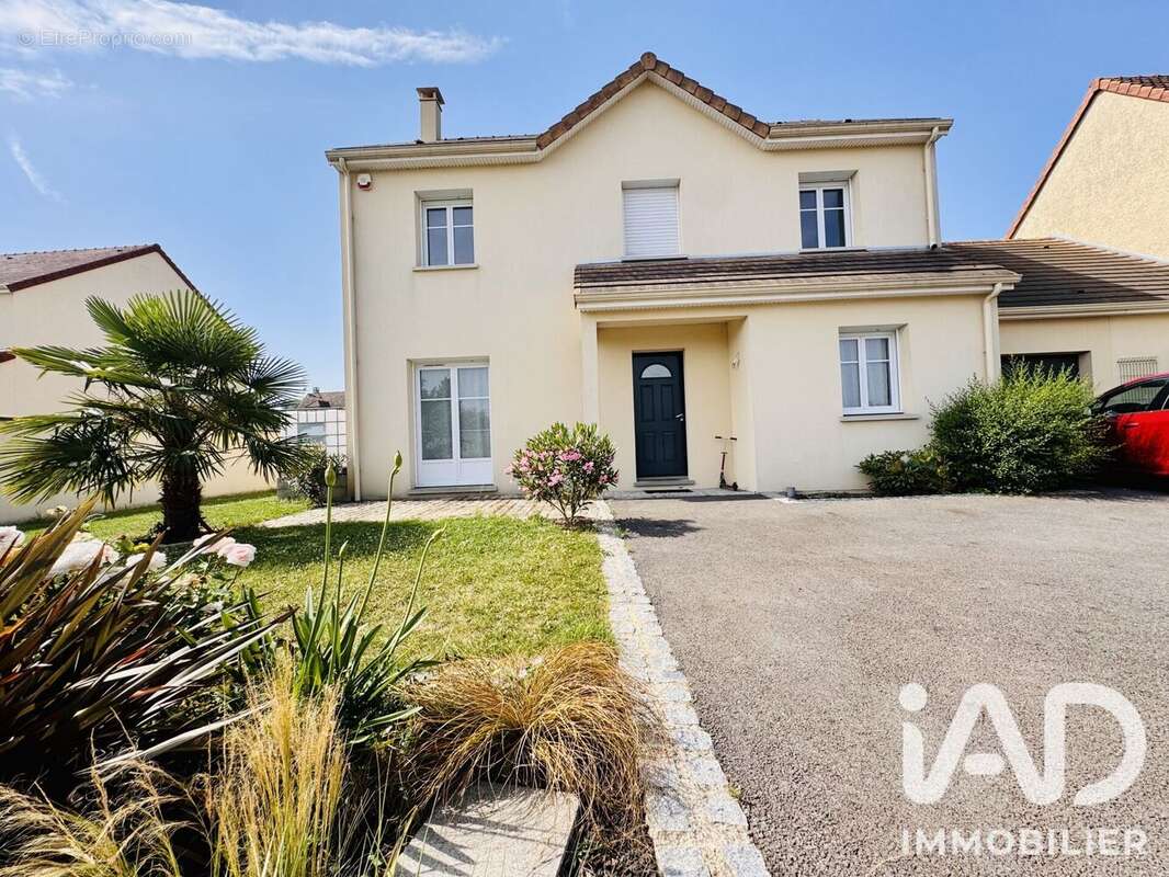 Photo 2 - Maison à MEZIERES-SUR-SEINE