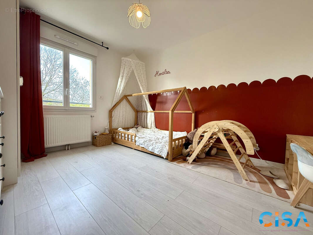 Maison à NEUILLY-EN-THELLE