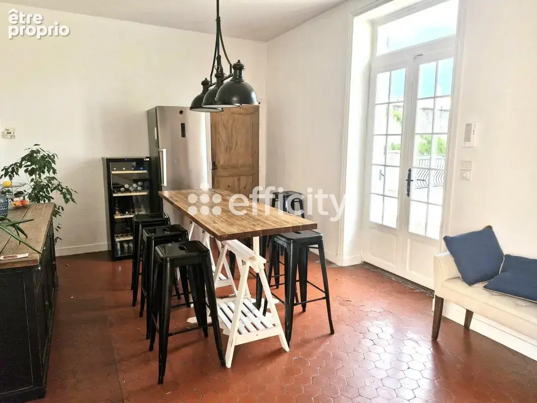Maison 9 pièces 374 m² à vendre à Millery (69390) - photo 11