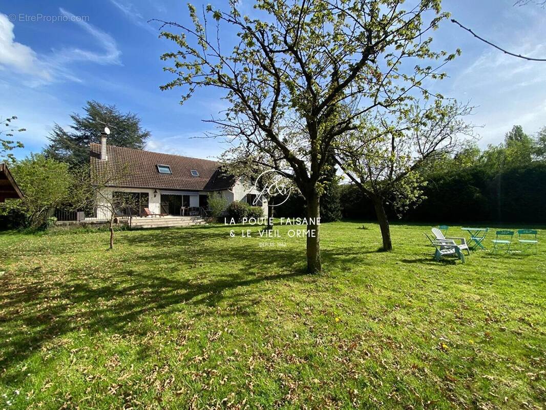 Maison à RAMBOUILLET