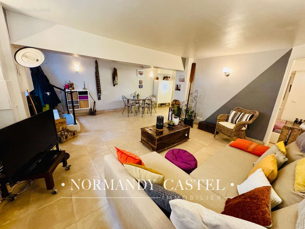 Appartement à TROUVILLE-SUR-MER