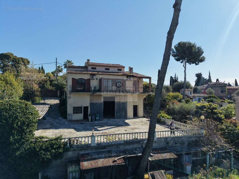 Maison à ANTIBES