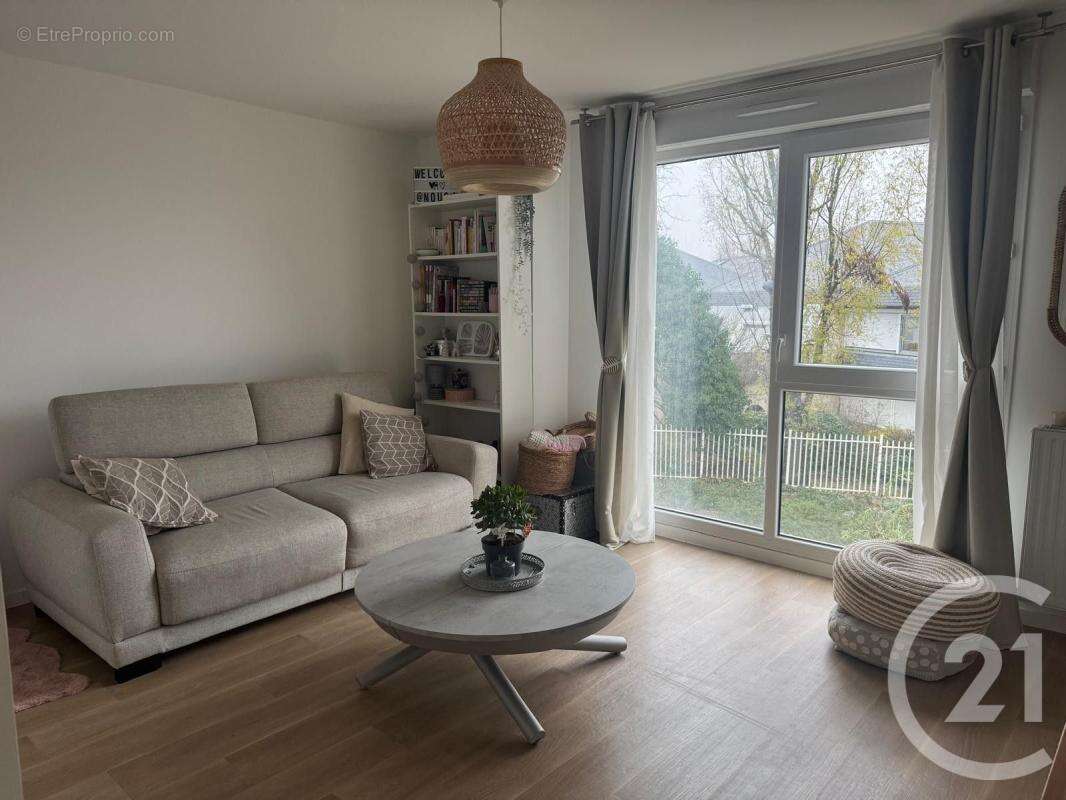 Appartement à FONTENAY-SOUS-BOIS