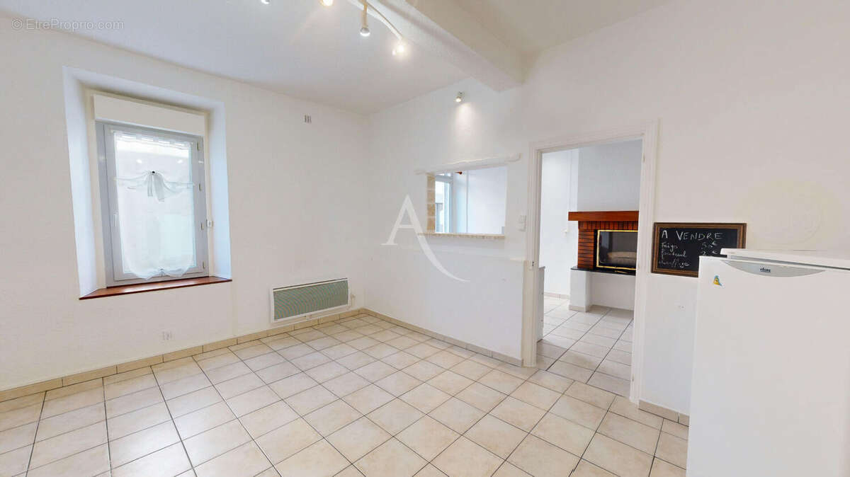 Maison à SAINTE-EULALIE