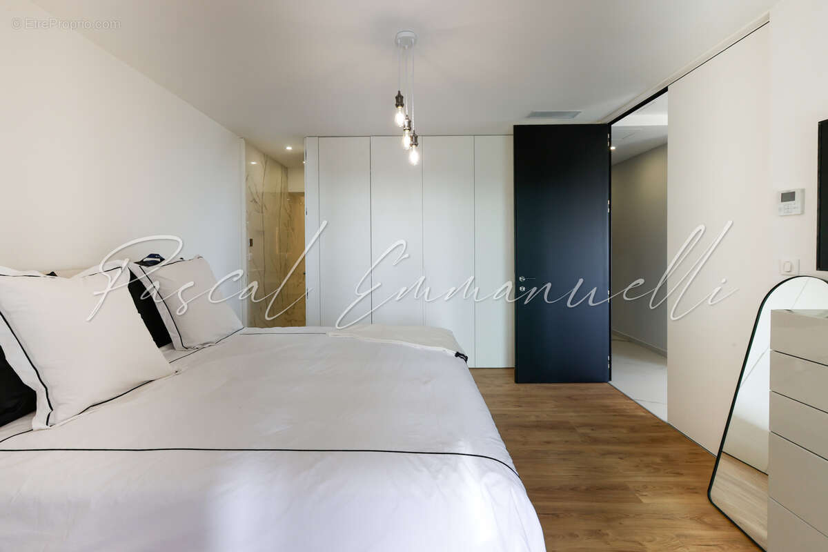 Appartement à VILLENEUVE-LOUBET