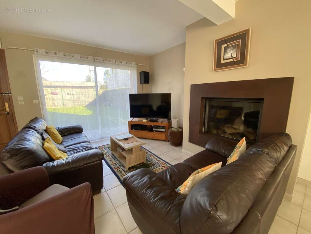 salon - Maison à LIFFRE