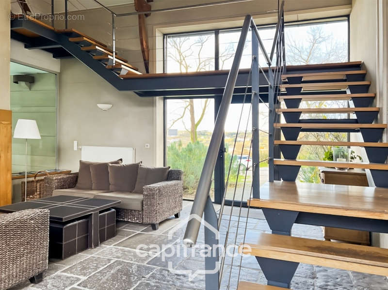 Maison à SAINT-LEONARD