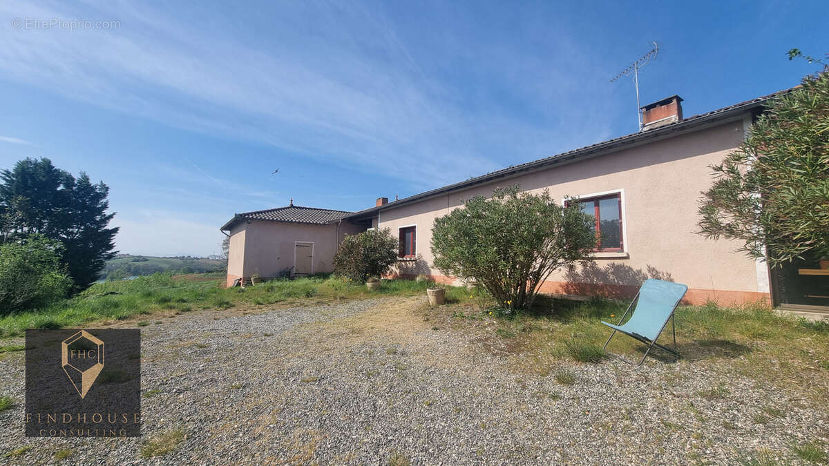 Maison à LOMBEZ