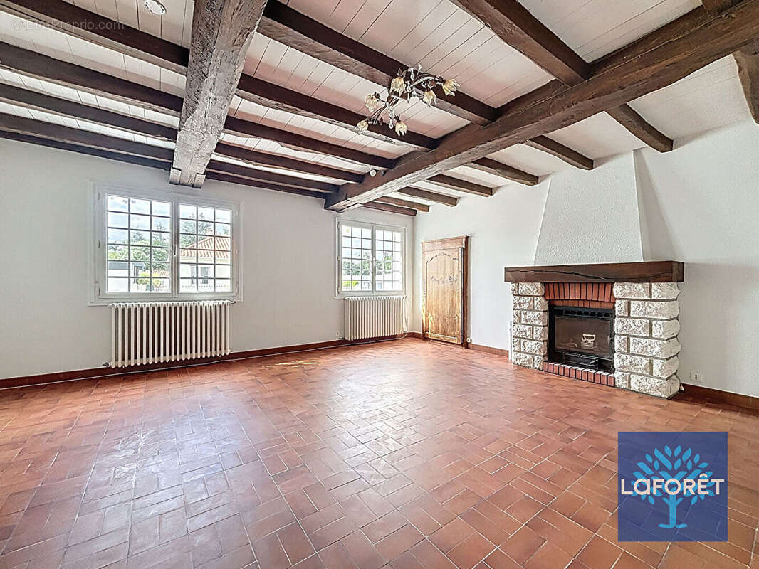 Maison à LA CHAPELLE-ACHARD