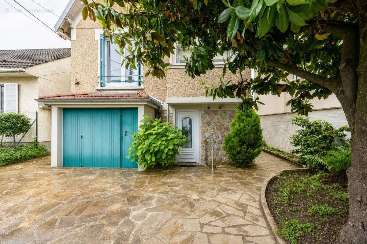 Maison à CHELLES