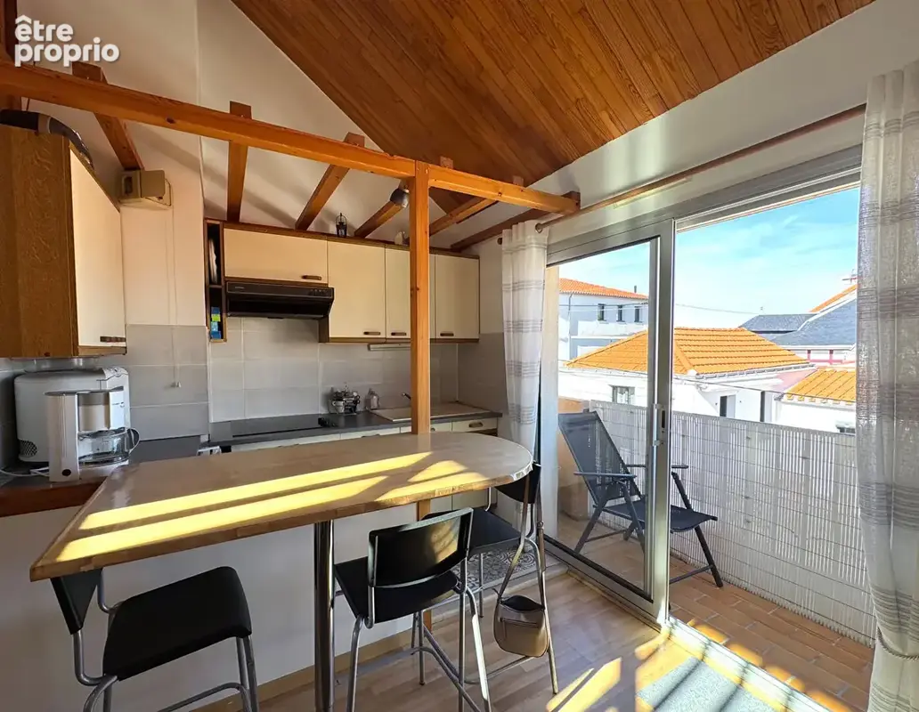 Le charme d'un duplex à deux pas du marché Arago - photo 3