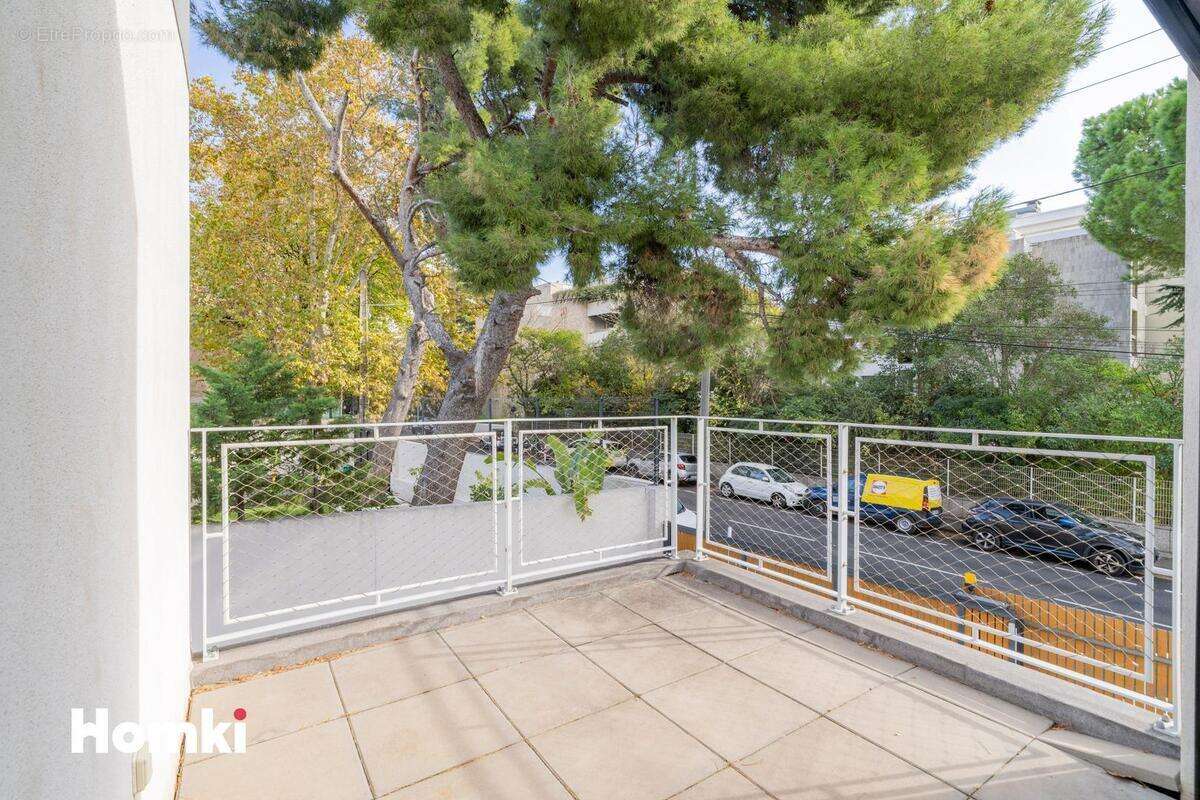 Appartement à MARSEILLE-8E