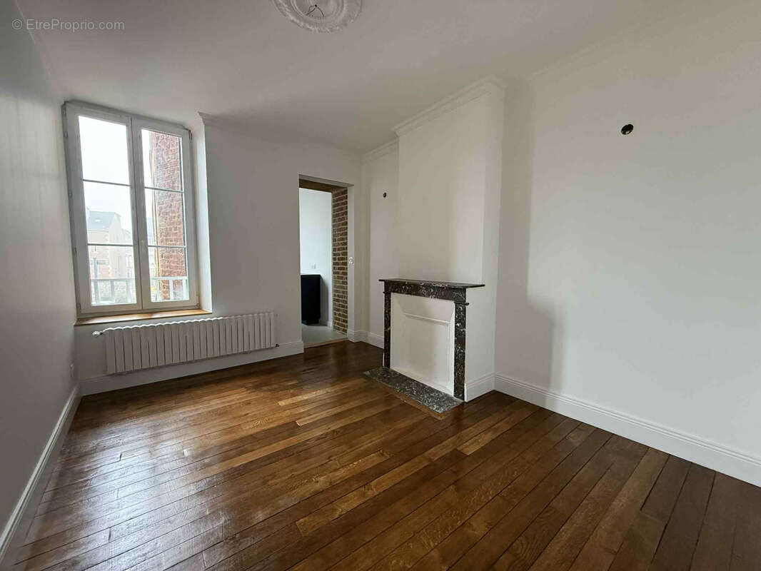 Appartement à CHARLEVILLE-MEZIERES