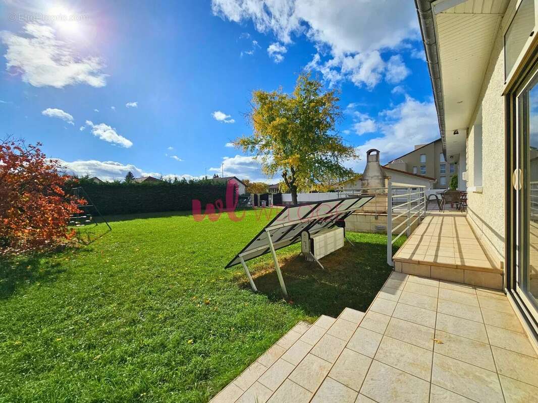 Maison à CHARVIEU-CHAVAGNEUX