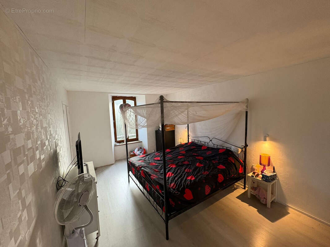 Maison à LABASTIDE-ROUAIROUX