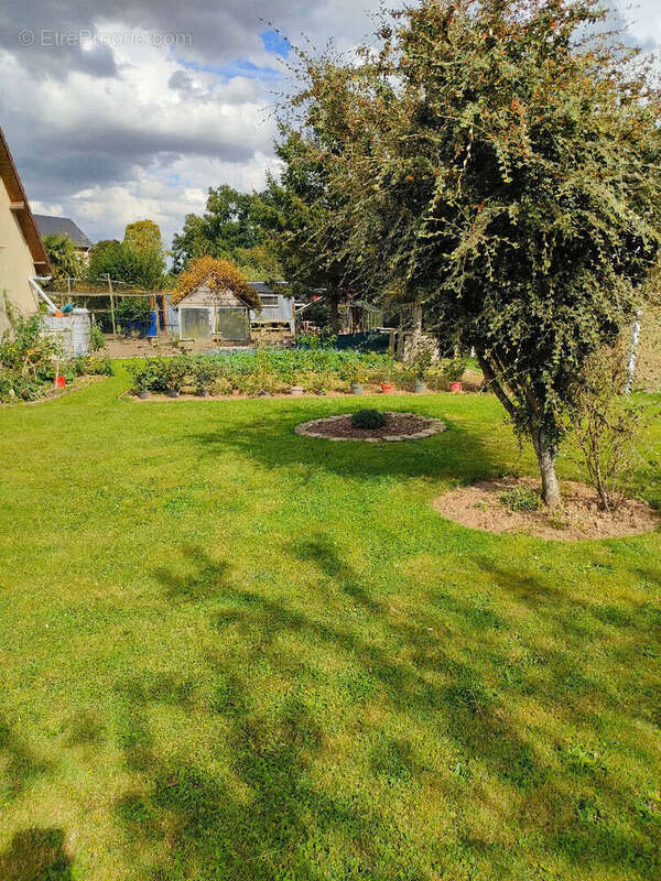 Maison à SAINT-MACLOU-LA-BRIERE