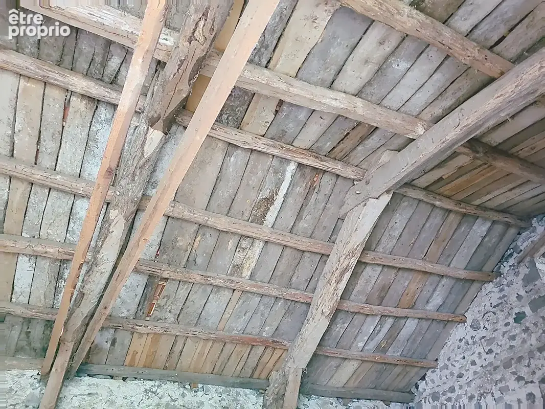 Corps de ferme a renover a sanssac l'église - photo 8