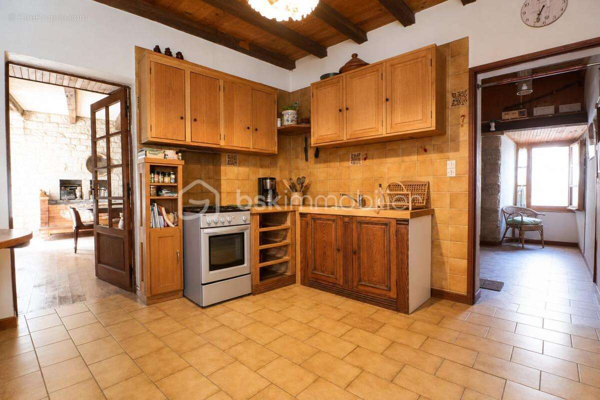 Immeuble de caractère à vendre 362 m² - photo 9