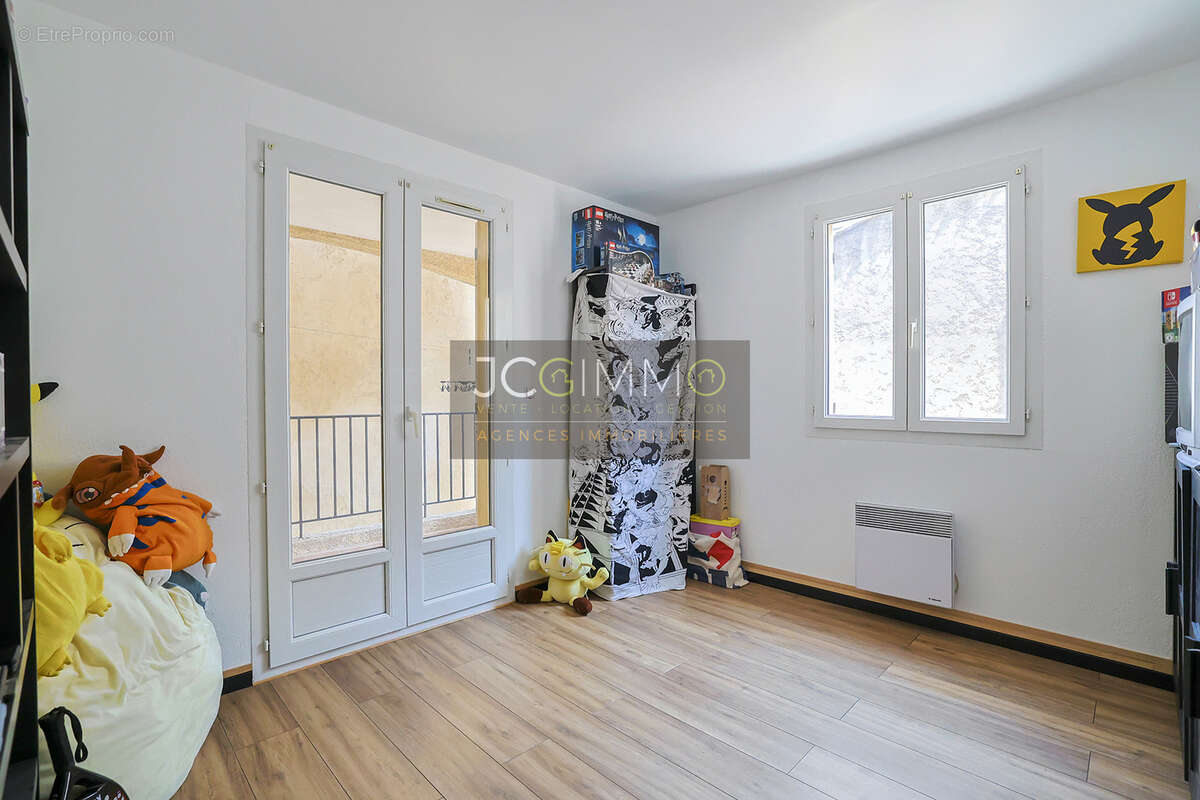 Appartement T4 + 2 extérieurs - photo 15