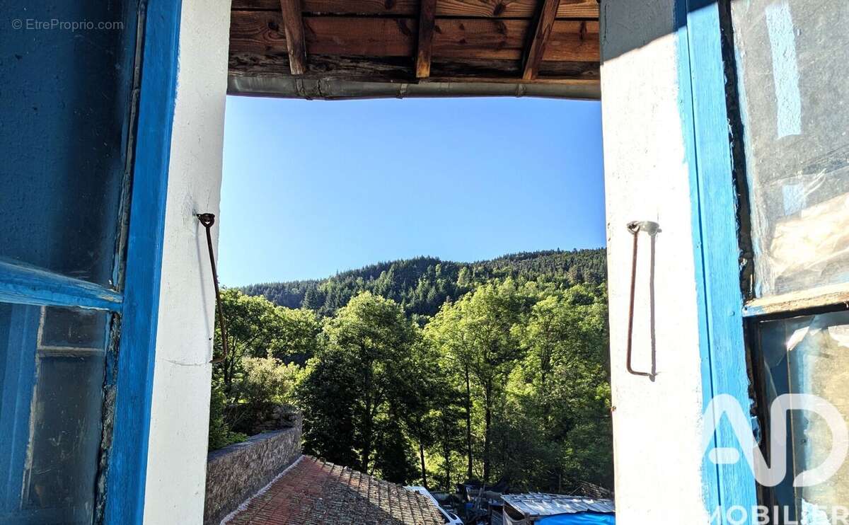 Maison 75 m² à Vocance  - photo 9