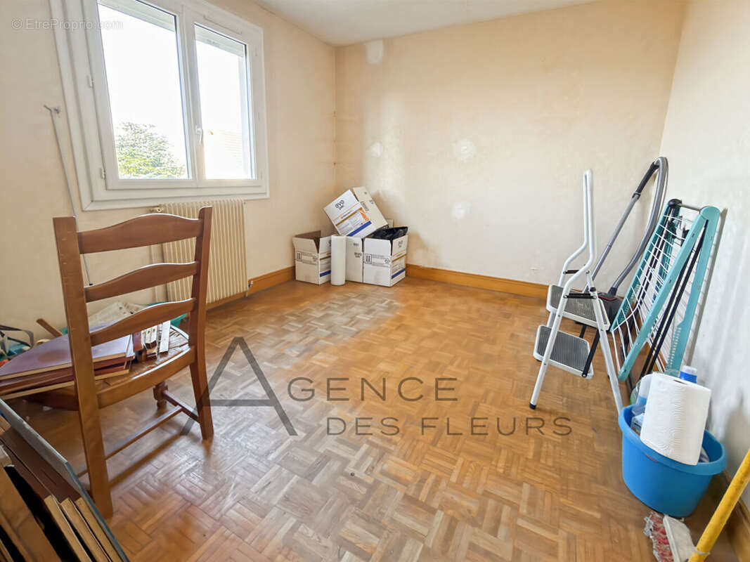 Maison à TOURVILLE-LA-RIVIERE