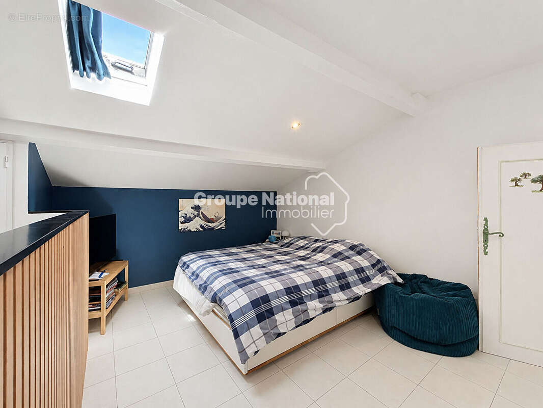 Maison familiale 5 chambres avec piscine à Pernes-les-Fontaines sur une parcelle de 800m2 - photo 8