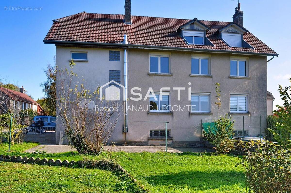 Photo 1 - Maison à DAMPIERRE