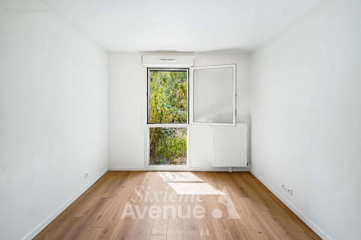 Appartement à AUBERVILLIERS