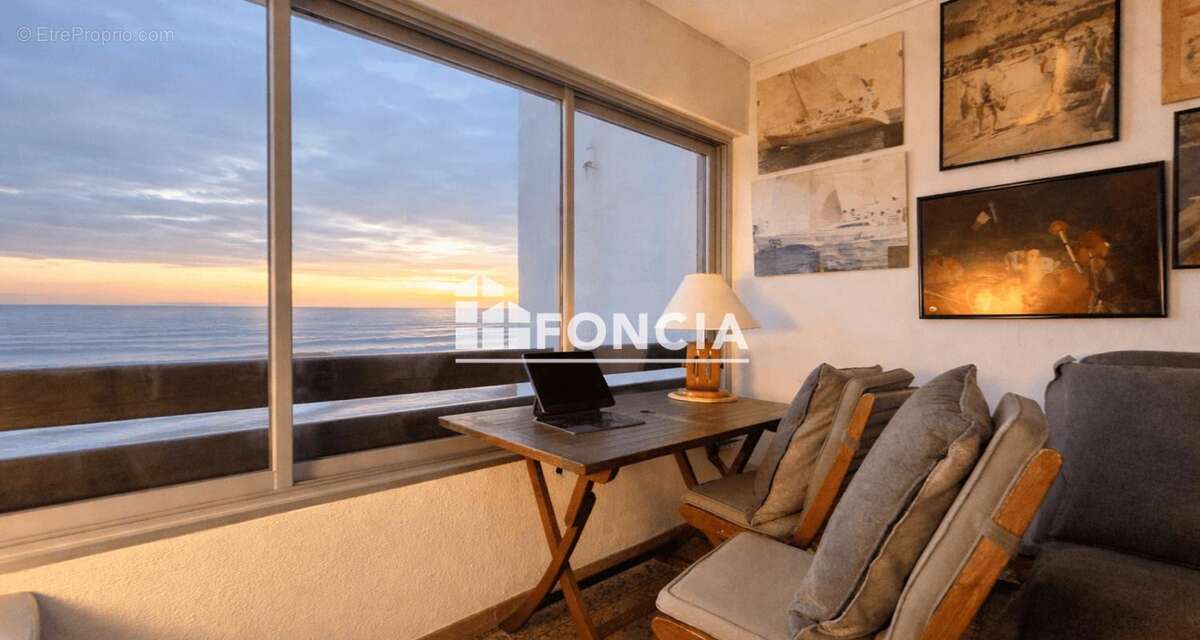 Appartement à MAUGUIO