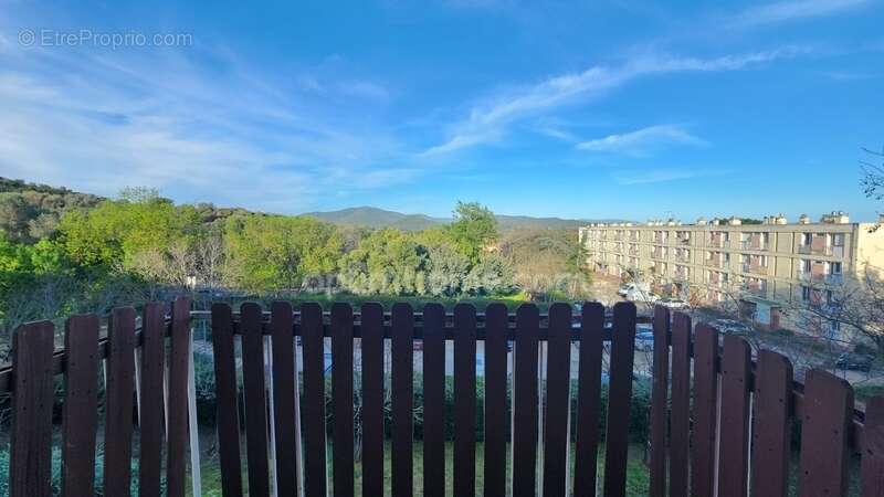 Appartement à HYERES