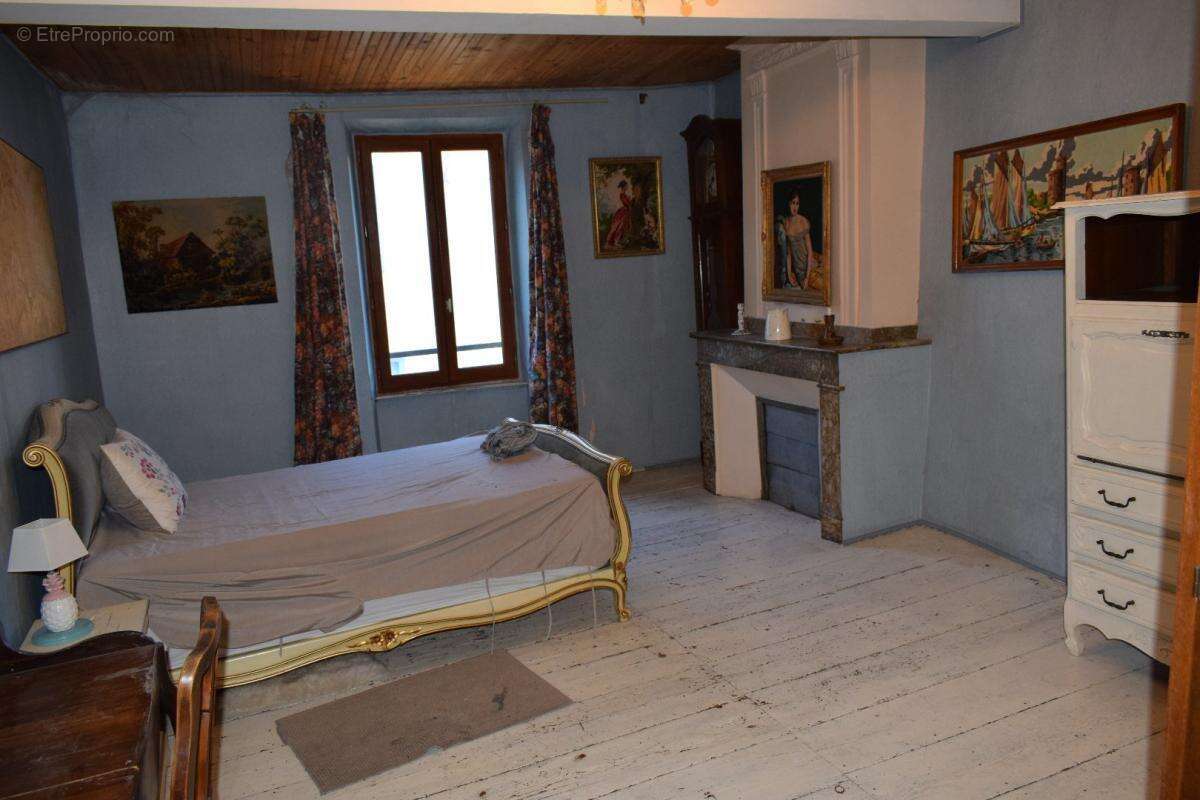 Maison 190 m² à Quillan  - photo 5