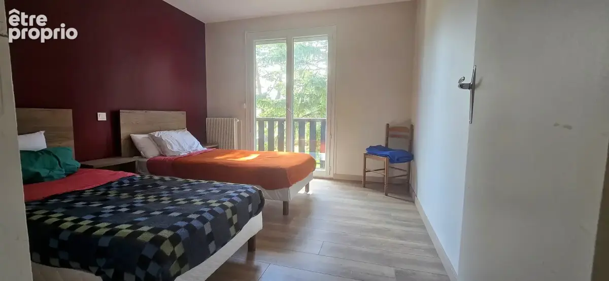 Gite de 576 m2 proche du centre ville - photo 11