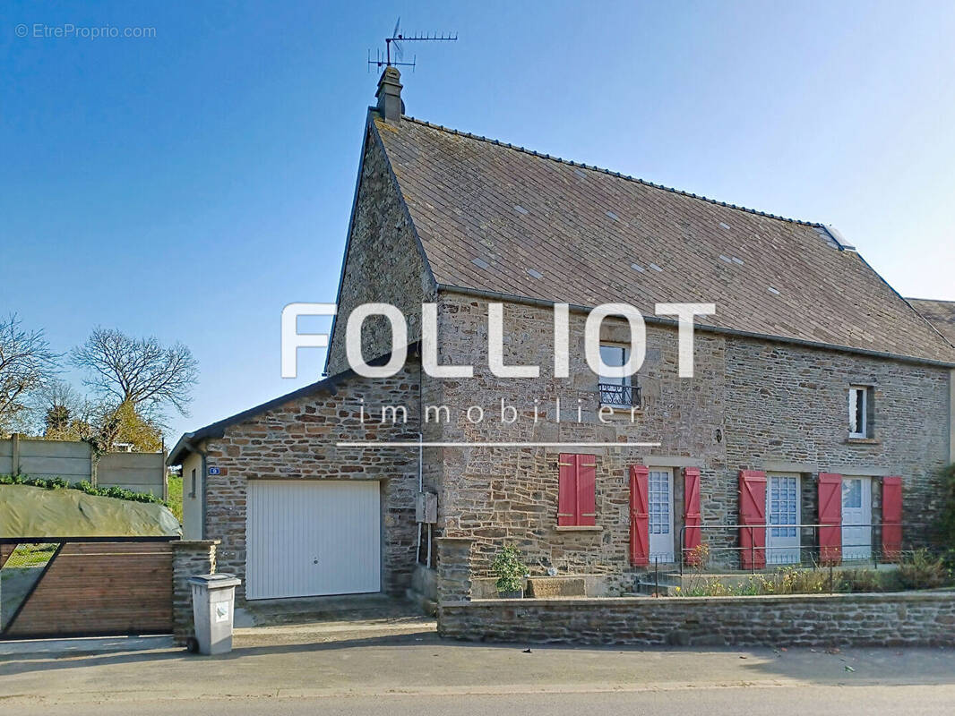 Maison à AUCEY-LA-PLAINE