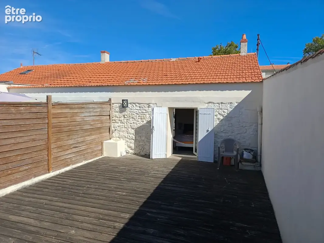 EXCLUSIVITE - Maison Rochefort 2 pièces - proche des commerces. - photo 7