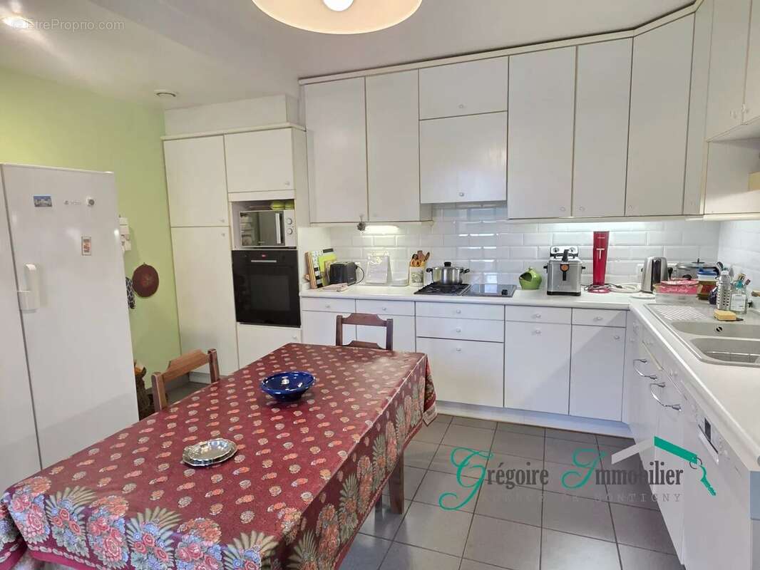 Maison à LA GENEVRAYE