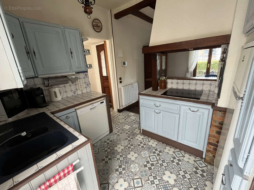 Maison à PARAY-VIEILLE-POSTE