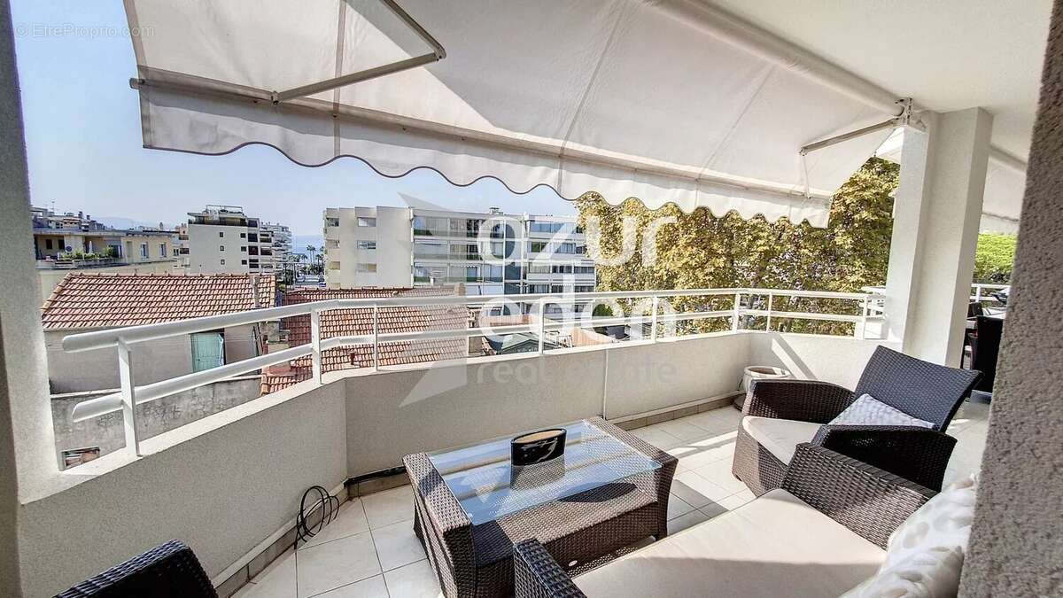 Appartement à CANNES