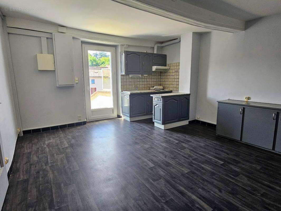 Maison - 100 m² hab - 3 chambres - Garage + extérieur - Vertaizon - photo 6