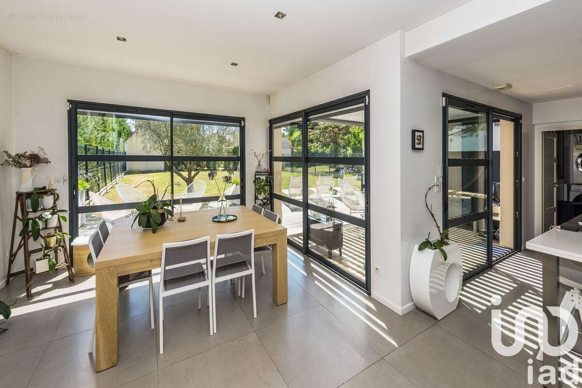 Photo 7 - Maison à VERT-LE-GRAND