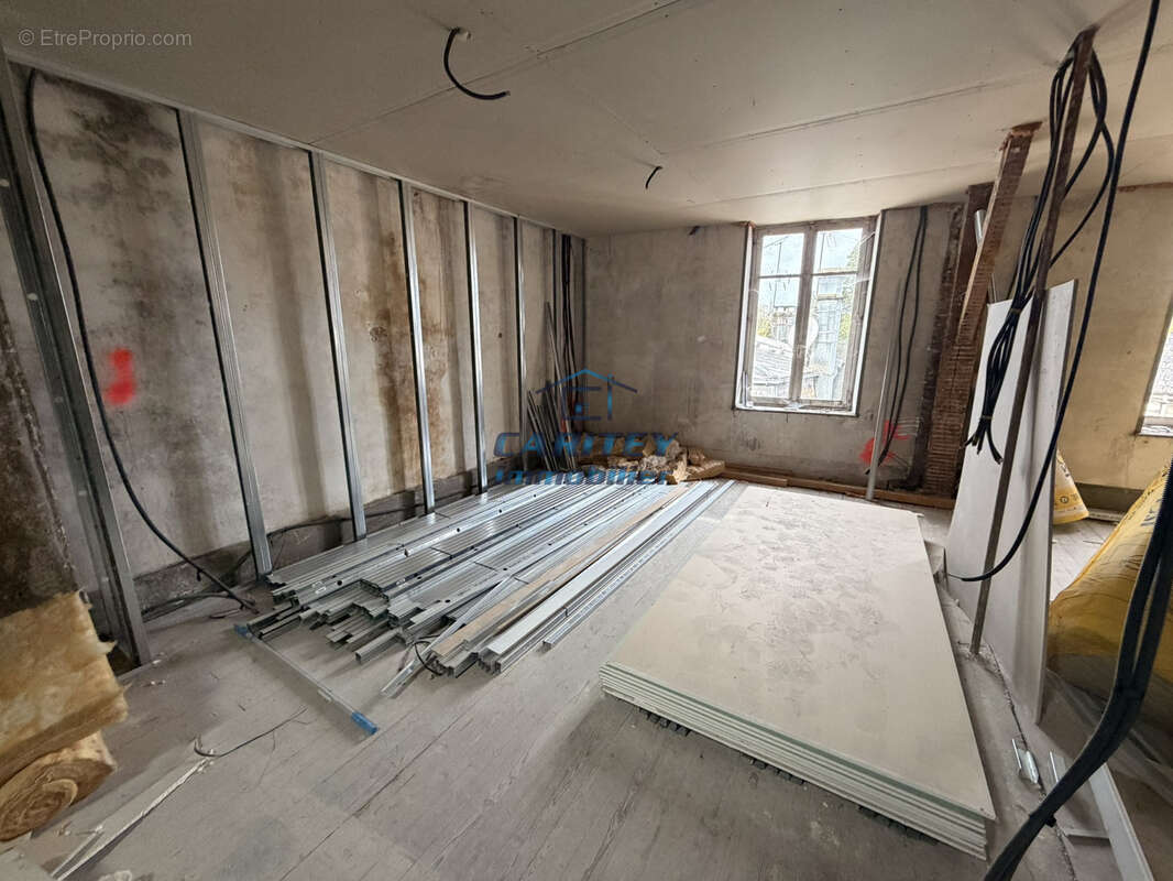 Appartement à FOUGEROLLES