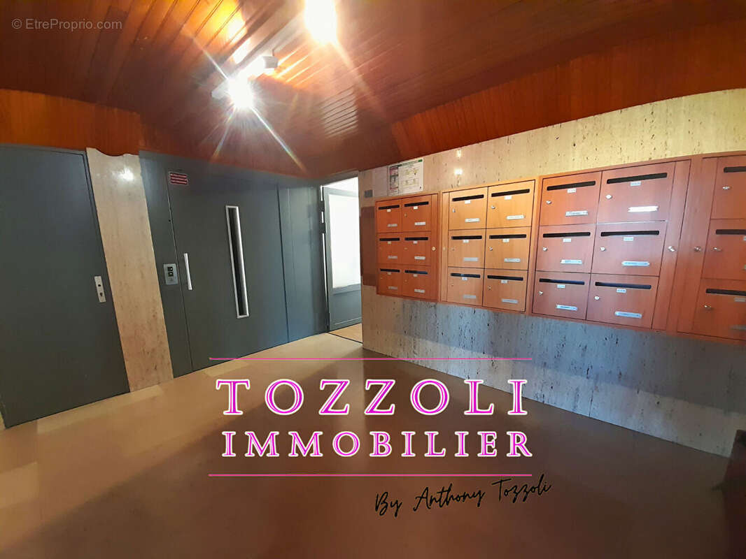 Appartement à BRON