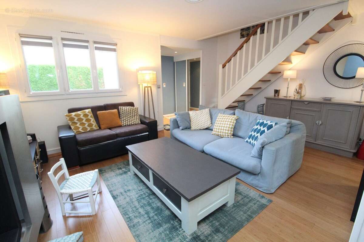 Maison à GUYANCOURT