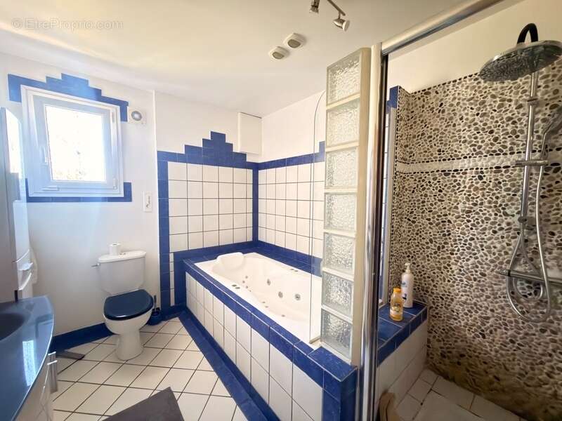 Maison à BREUIL-LE-SEC